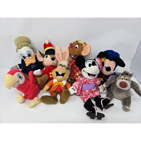 VINTAGE DISNEY STORE MINI BEAN BAG PLUSH STUFFED ANIMAL COLLECTIBLE LOT 8 TOYS - Picture 1 of 12